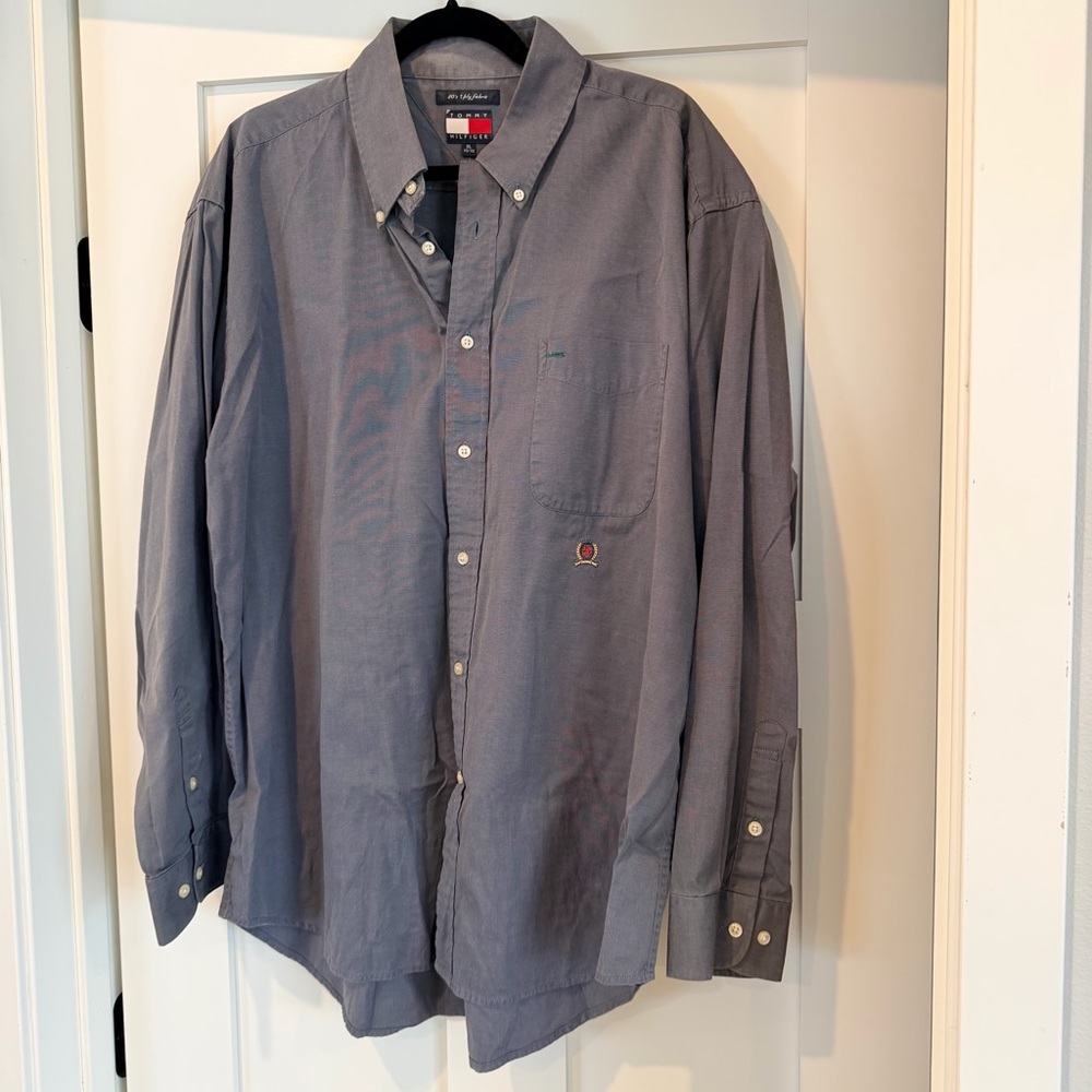 Vintage Tommy Hilfiger Long Sleeve Button Down Blue Shirt Crest Men’s